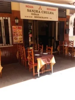 Asiática Restaurante Indio Sanjha Chulha