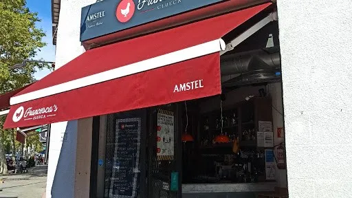 Janari Azkarra La Clueca