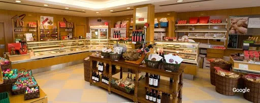 Other cuisines Mallorca (Avenida de los Andes, 22)
