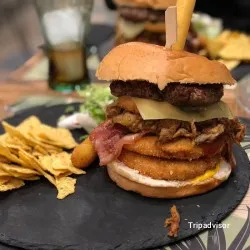 Americana La Cotorra Urban Food
