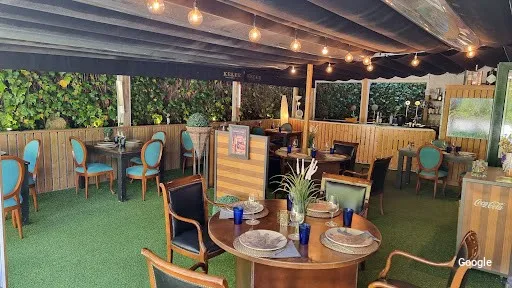 Beste Kokapenak Espainiarra Atípica Restaurante