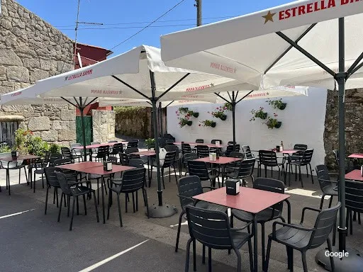 Barazki Jana Cafe Bar Troula