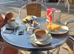 Vegetariana Café Campus